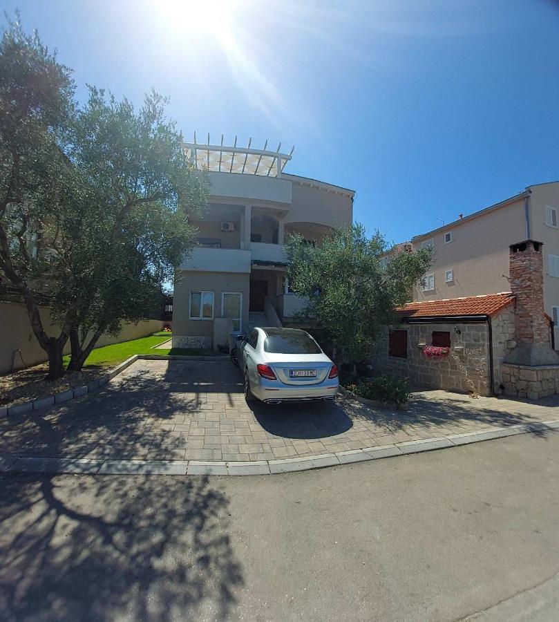 Apartments Stipe Biograd Na Moru Ngoại thất bức ảnh